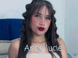 Anne_lucie