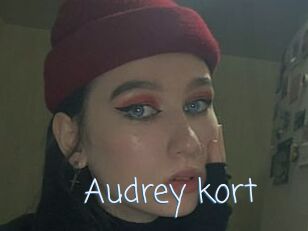 Audrey_kort