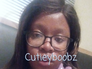 Cutieyboobz