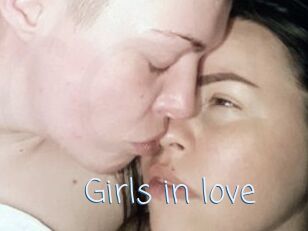 Girls_in_love