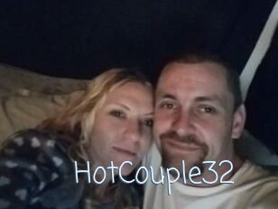 HotCouple32