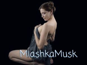 MiashkaMusk