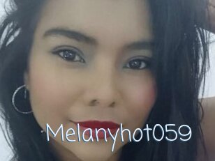 Melanyhot059