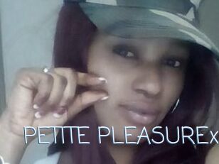 PETITE_PLEASUREx