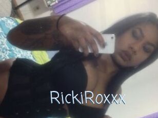 RickiRoxxx