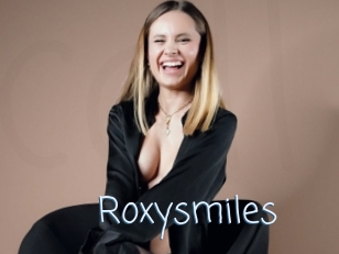 Roxysmiles