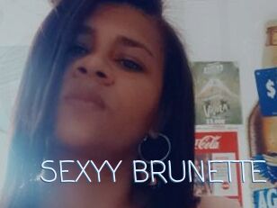 SEXYY_BRUNETTE