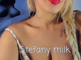 Stefany_milk