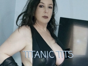 TITANIC_TITS